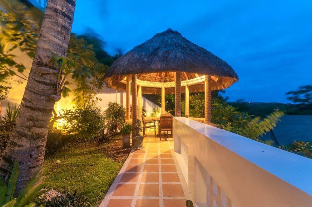 Artista Beach Villa Balabag  Εξωτερικό φωτογραφία