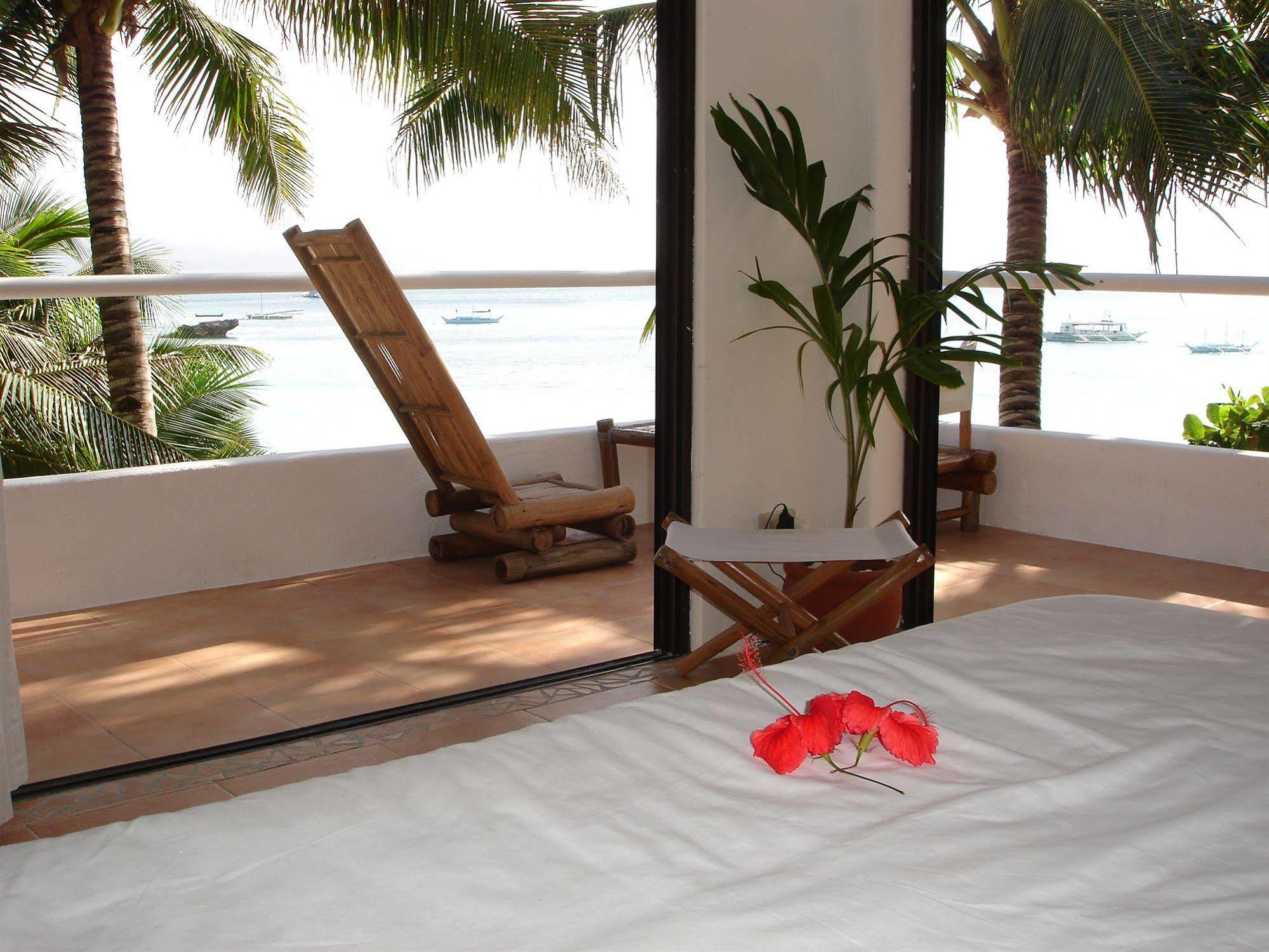 Artista Beach Villa Balabag  Εξωτερικό φωτογραφία