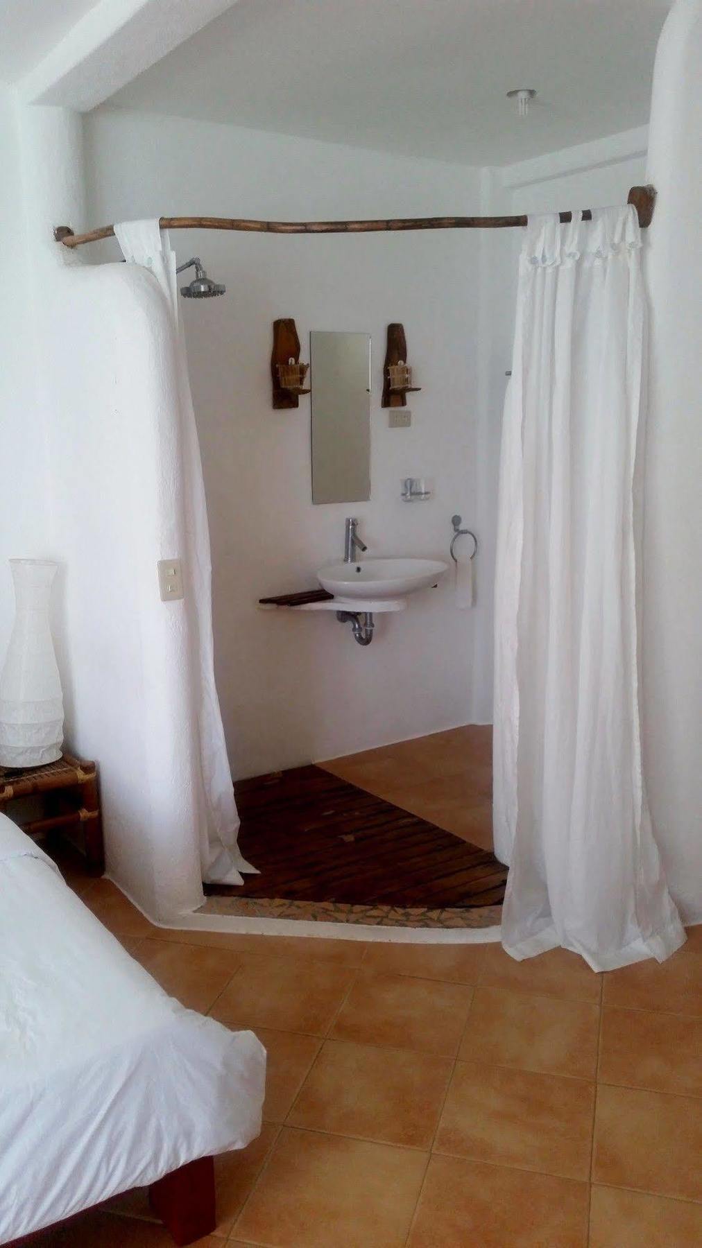 Artista Beach Villa Balabag  Εξωτερικό φωτογραφία
