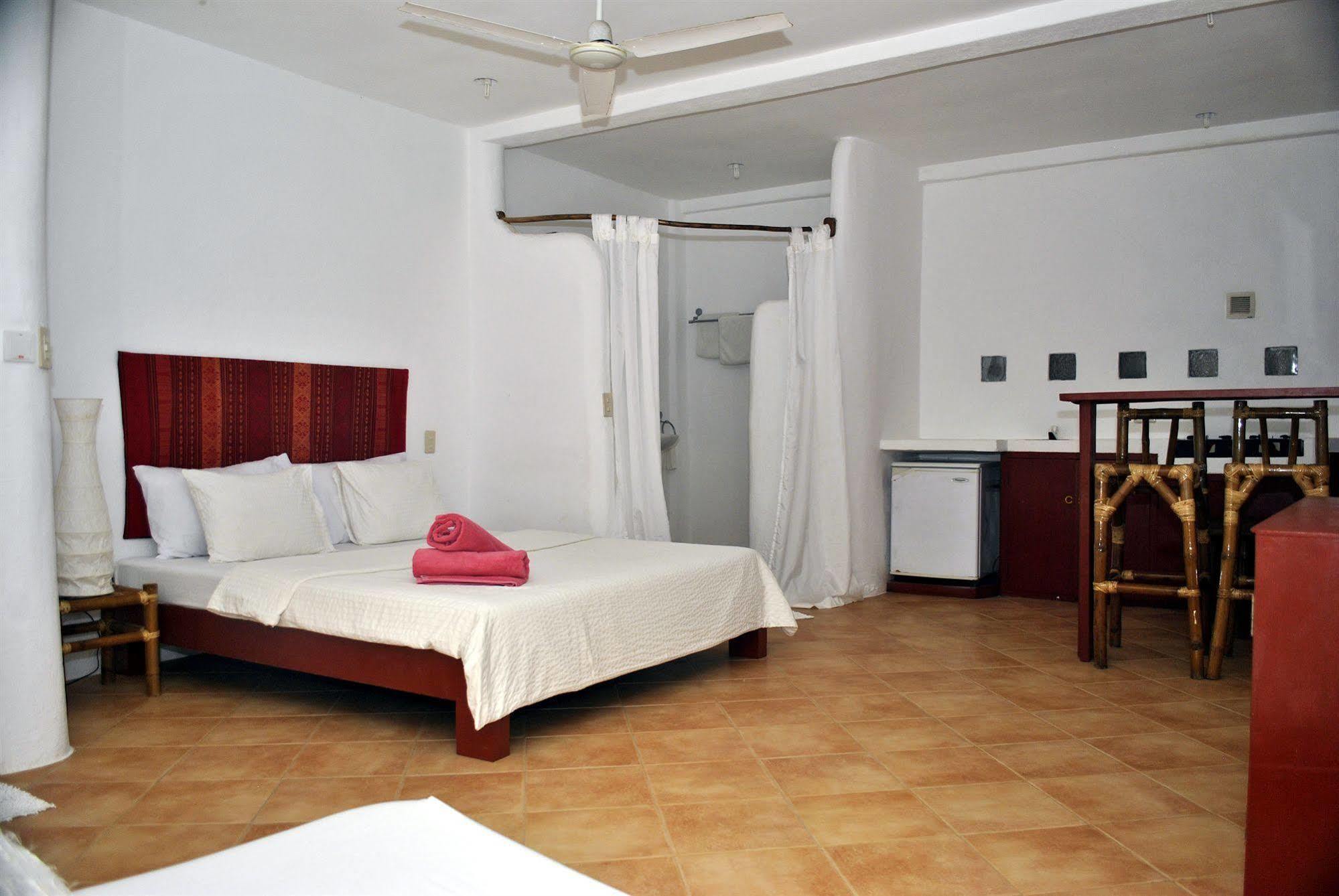 Artista Beach Villa Balabag  Εξωτερικό φωτογραφία