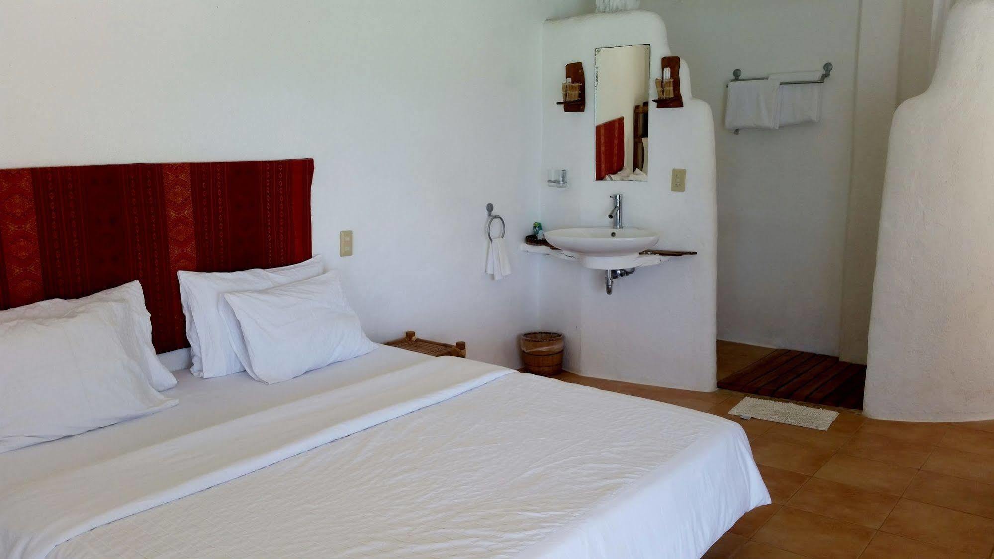 Artista Beach Villa Balabag  Εξωτερικό φωτογραφία