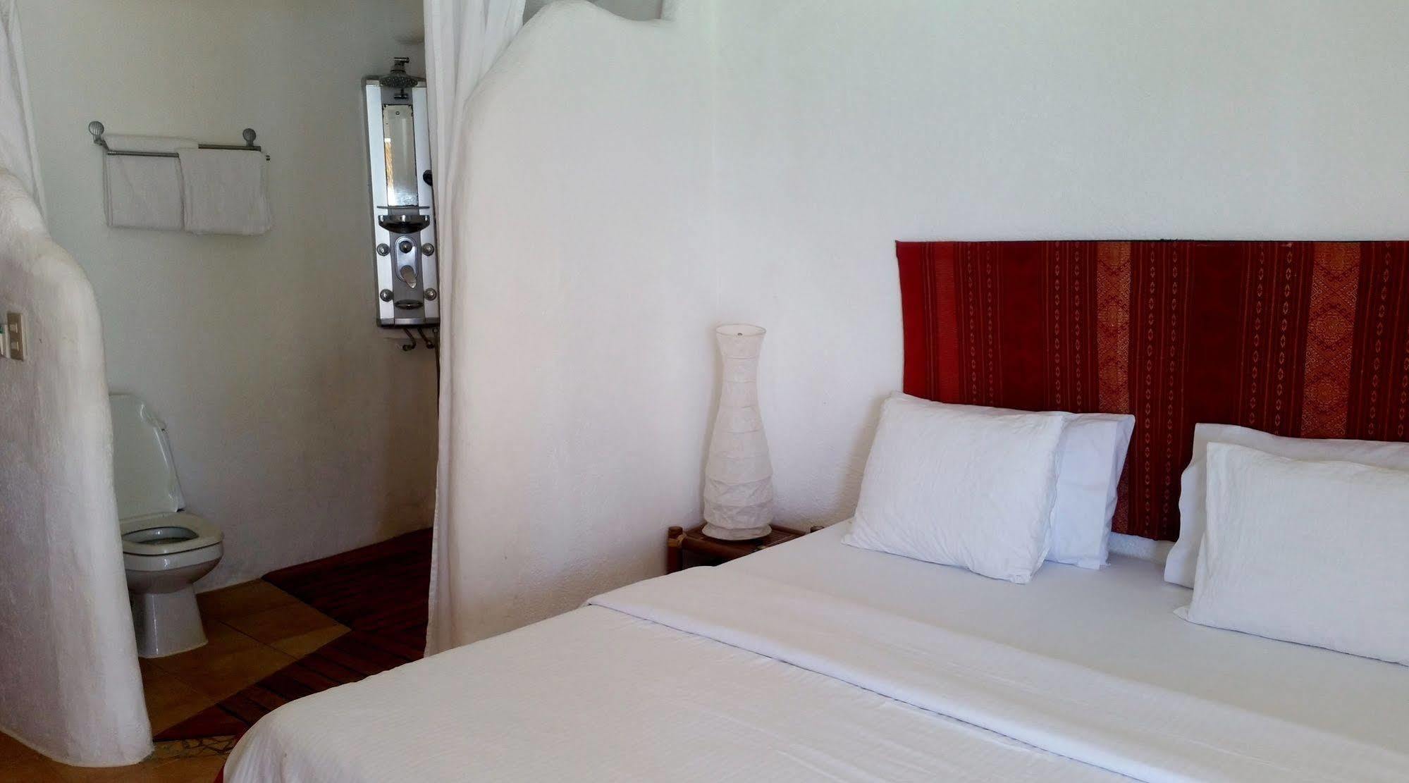 Artista Beach Villa Balabag  Εξωτερικό φωτογραφία