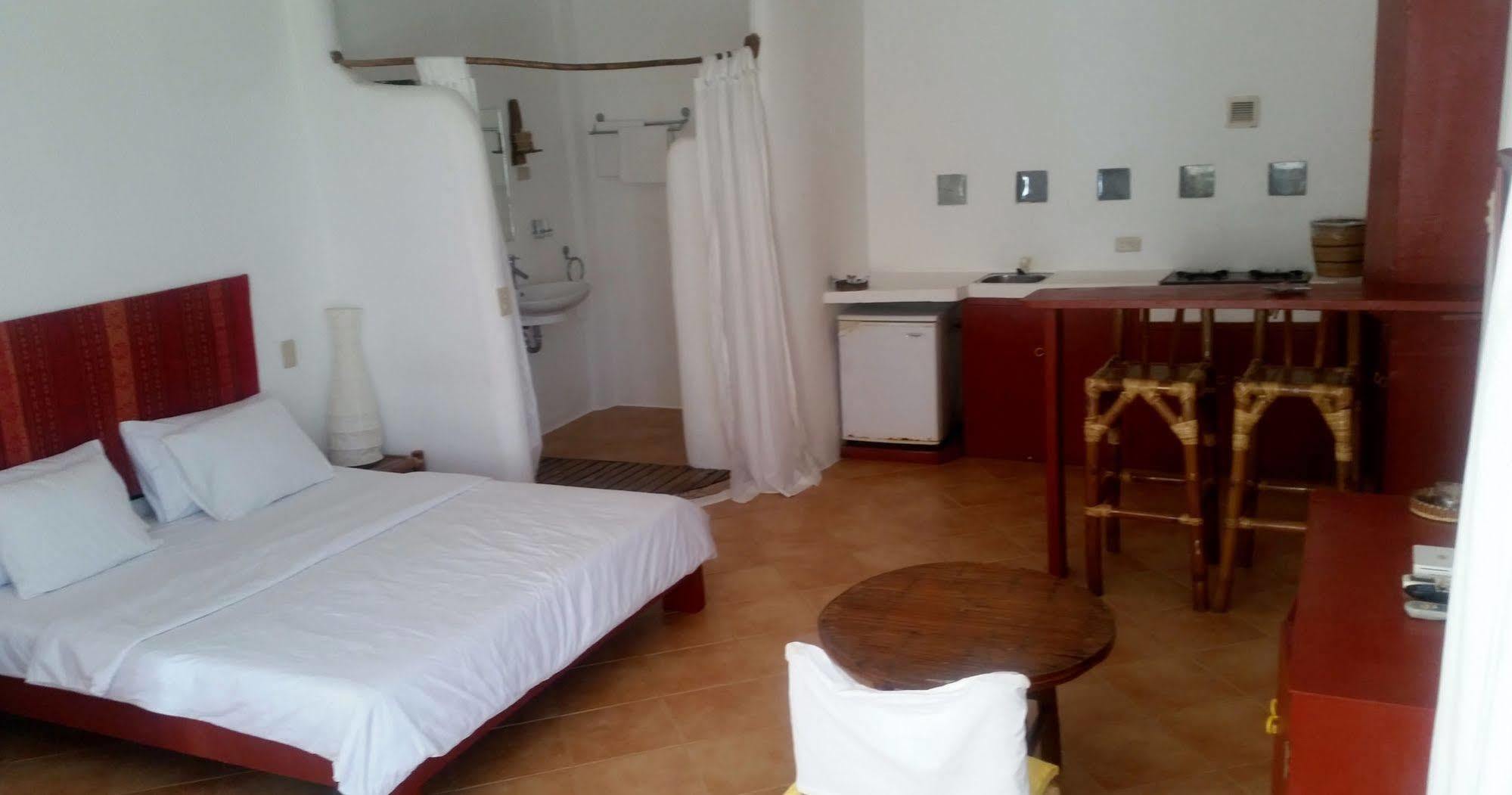 Artista Beach Villa Balabag  Εξωτερικό φωτογραφία