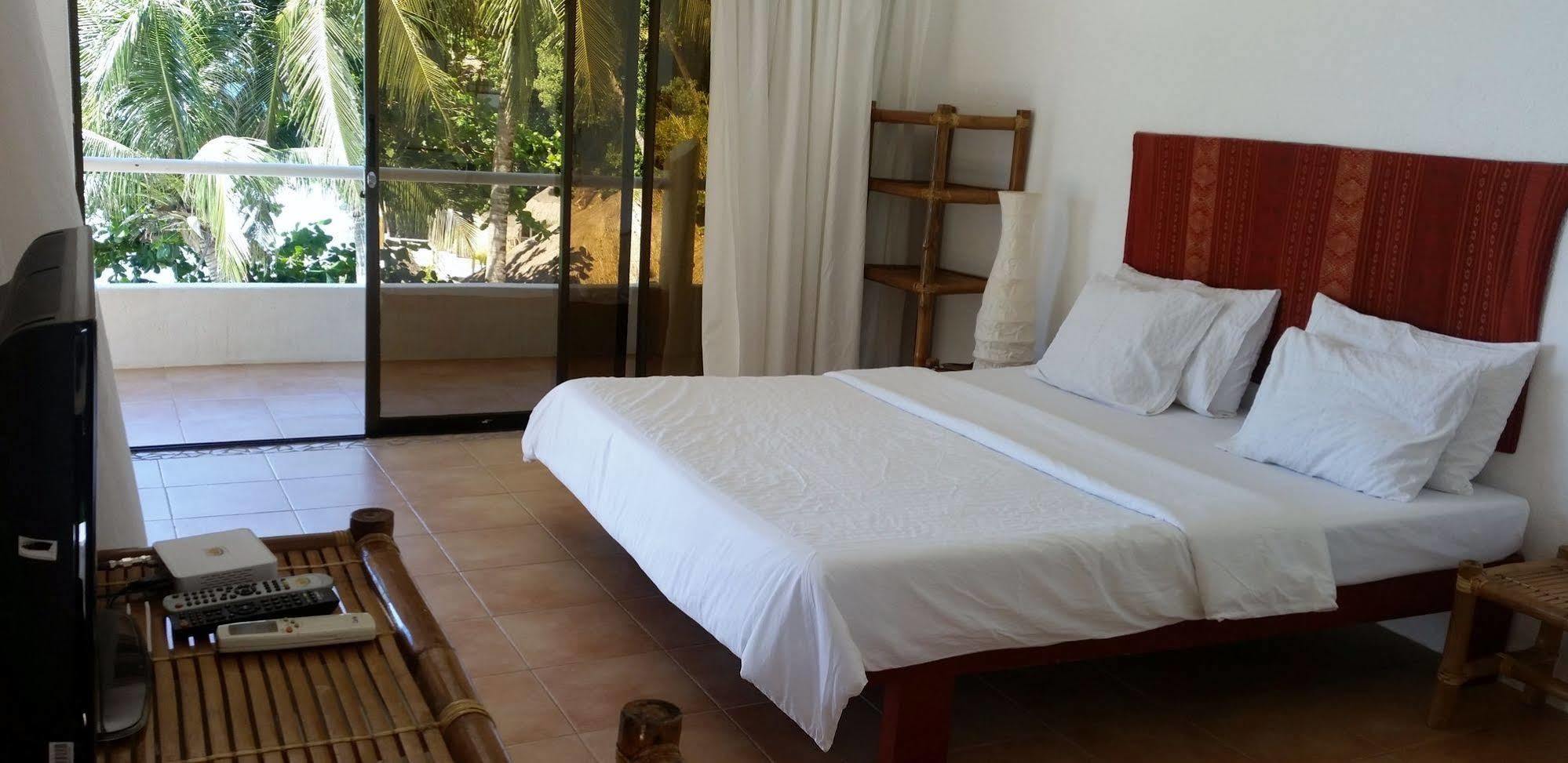 Artista Beach Villa Balabag  Εξωτερικό φωτογραφία